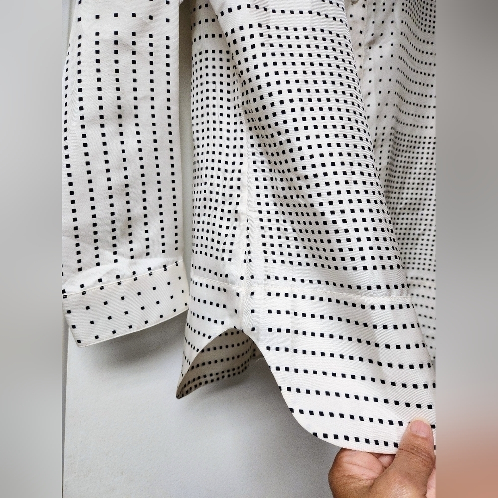YVES SAINT LAURENT VINTAGE BLACK AND WHITE CUBES ASYMMETRICAL CUT SHIRT SIZE 12 - Picture 7 of 14